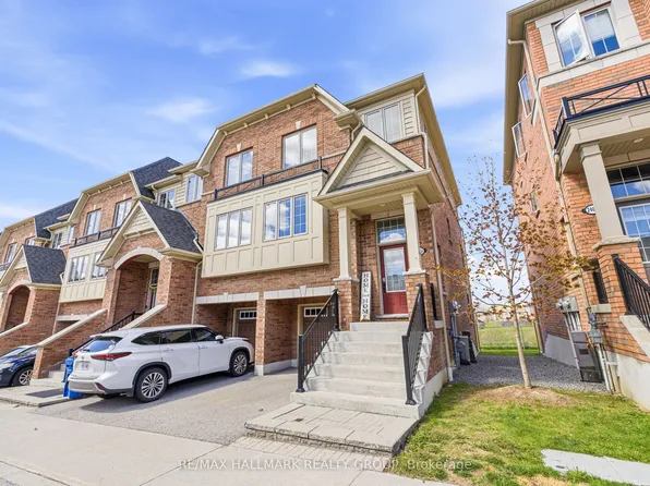 2464 Bromus Path, Oshawa, ON L1L 0K6