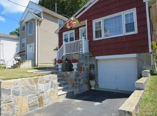 169 Ruth St, Bridgeport, CT 06606