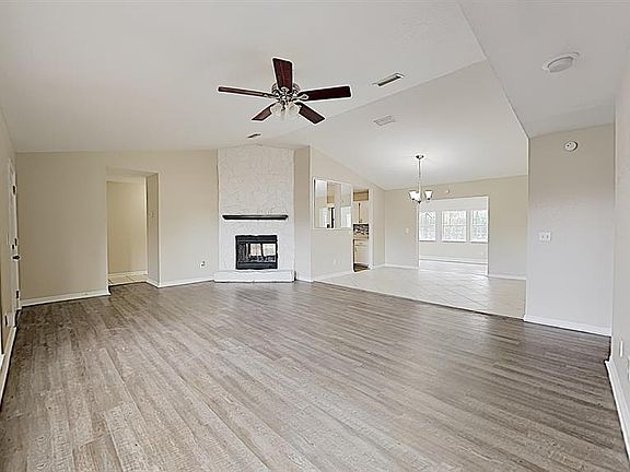 4th image of 4350 SE 57th Ln