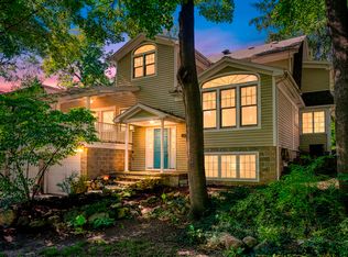 648 Sunset Ln, East Lansing, MI 48823
