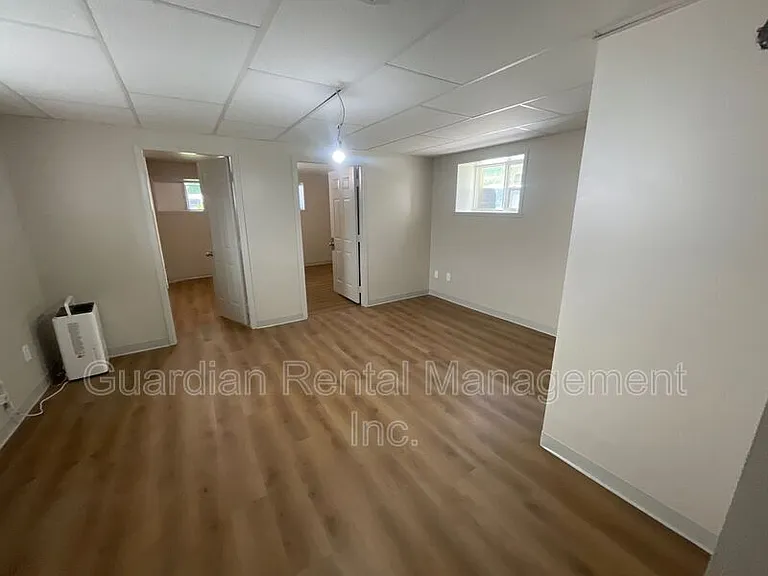 404 Ambrose St #2 — Photo 15