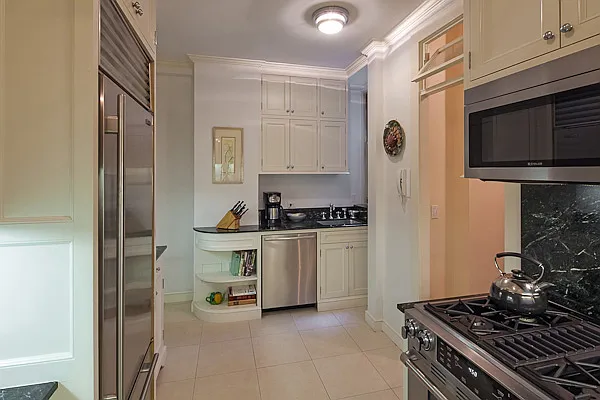 Sold by Brown Harris Stevens | media 17