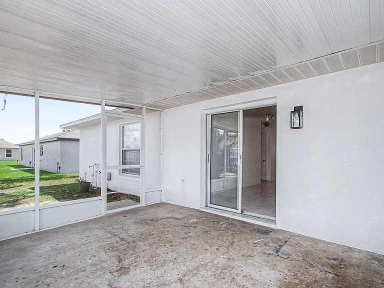 231 Oak Ln — Photo 19
