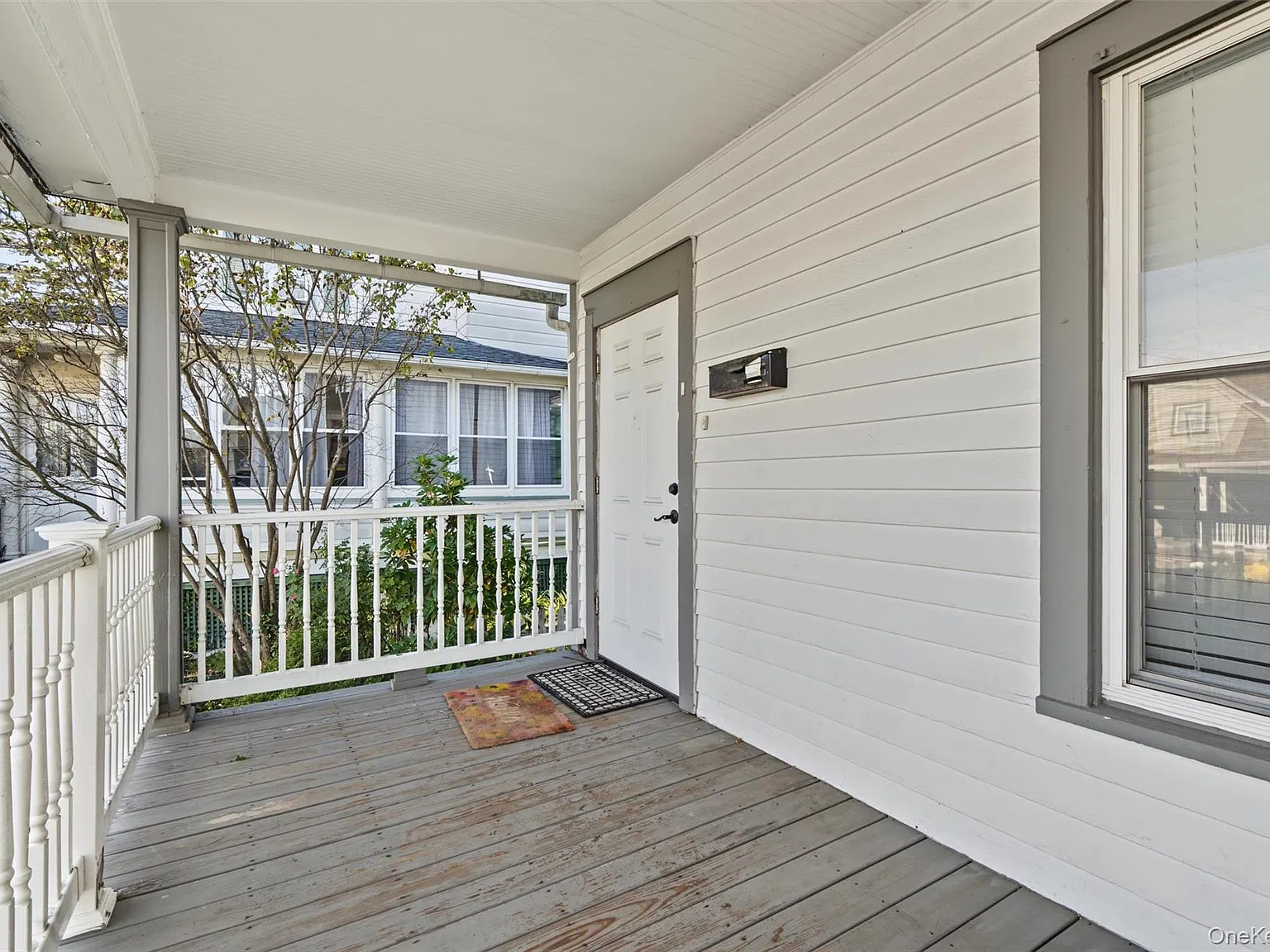 2 bed, 1.0 bath, 1000 sqft, $2,300 — Photo 4