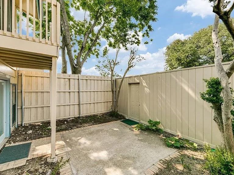 2023 Ct Pl — Photo 13