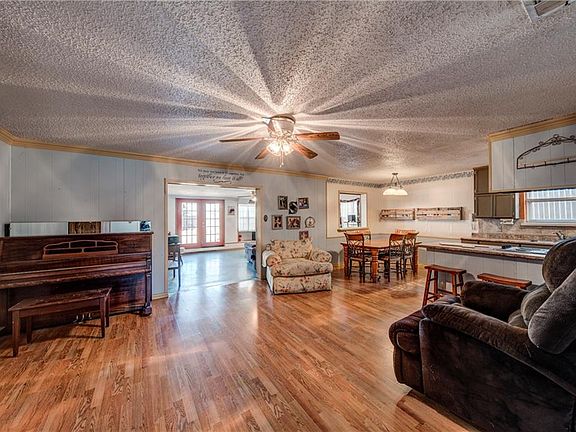 5th image of 5421 Denise Dr