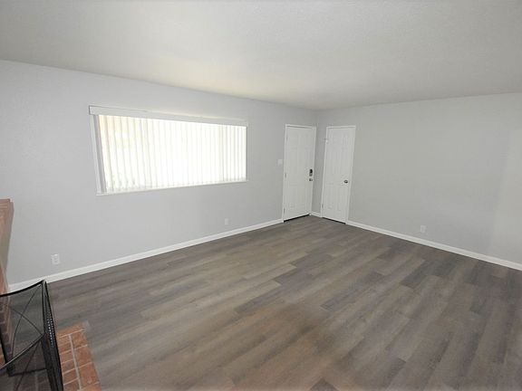 2nd image of 1309 Susan Cir