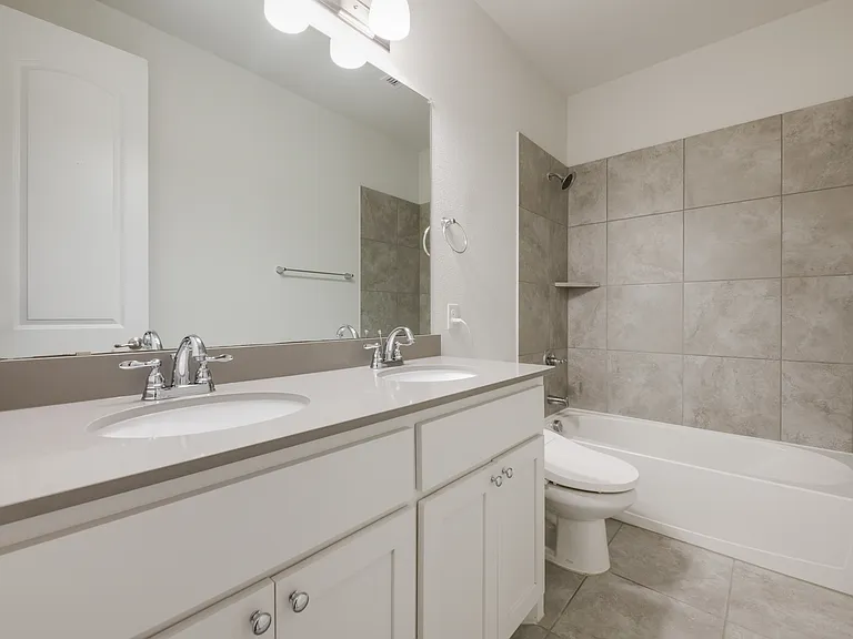 3319 Sequoia Ln — Photo 17