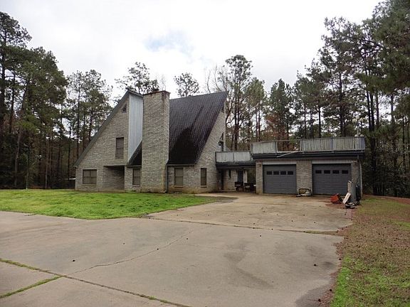 4th image of 243 Angelina Dr