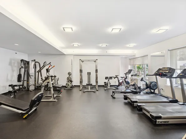 545 Washington Avenue image 6 of 8