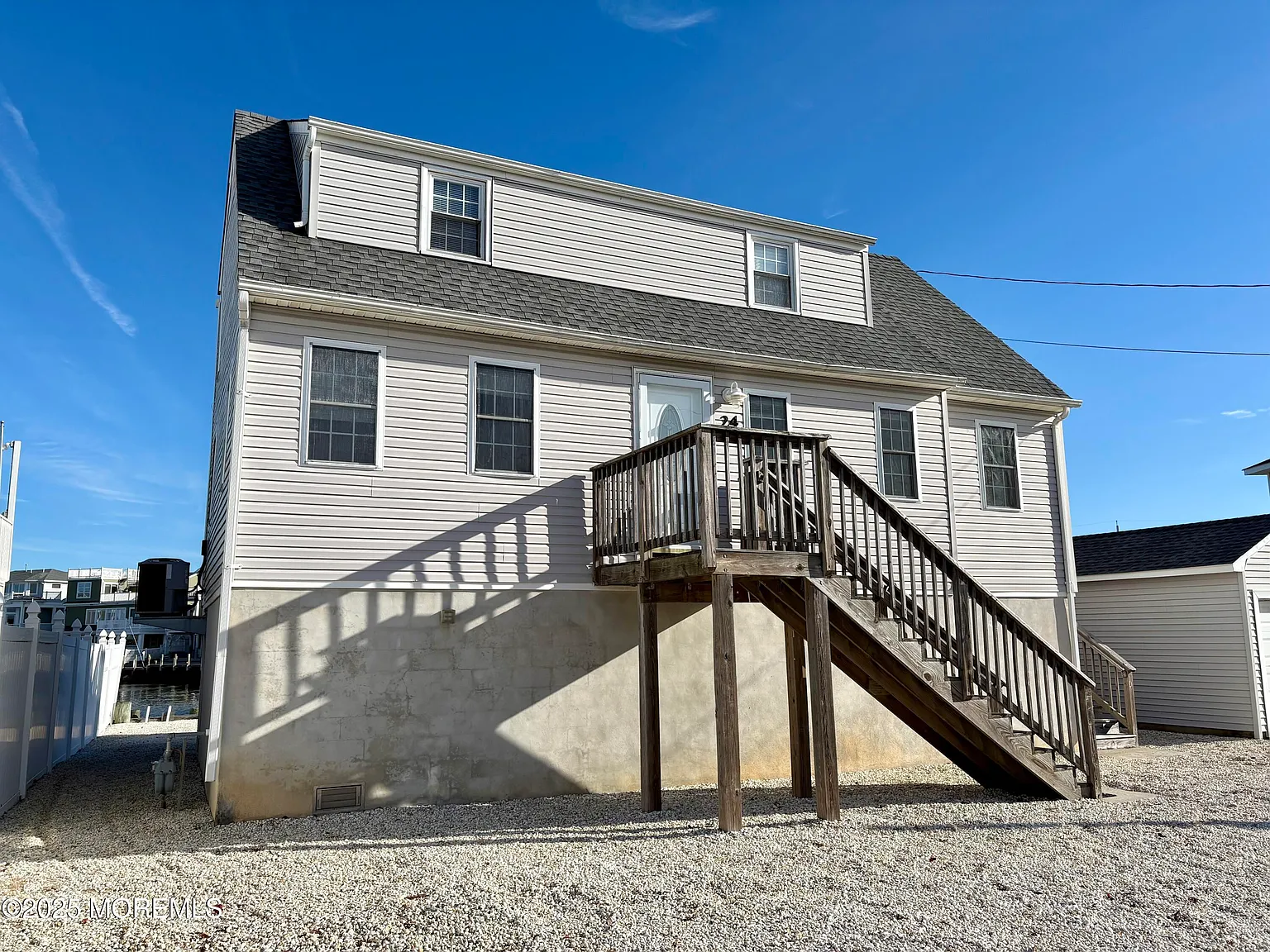 4 bed, 1176 sqft, $3,000 — Photo 2