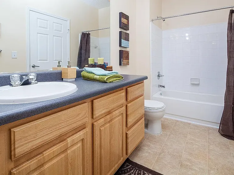 Heritage Station Apartments — Photo 5