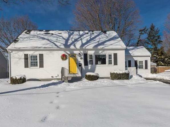 40 Fields Road, Portsmouth, NH 03801