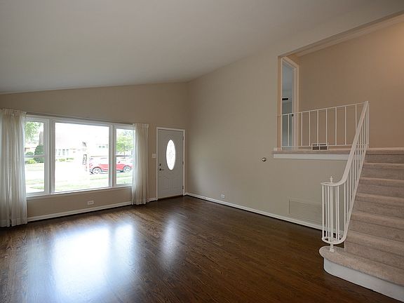 5th image of 10004 S Buell Ct