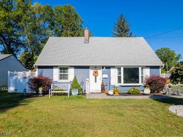 163 Donato Dr, Little Falls Twp., NJ 07424