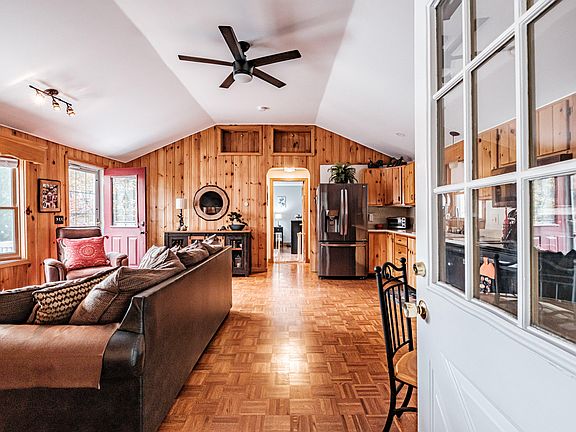 5th image of 296 Wadleigh Pond Road