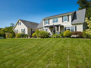 44 Camelot Ct, Saugerties, NY 12477