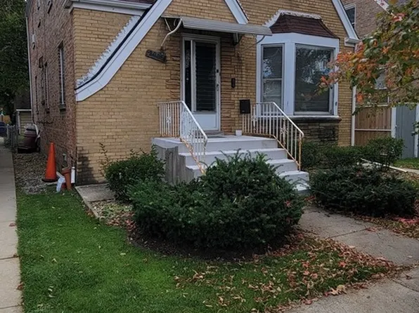 2905 N Neva Ave, Chicago, IL 60634