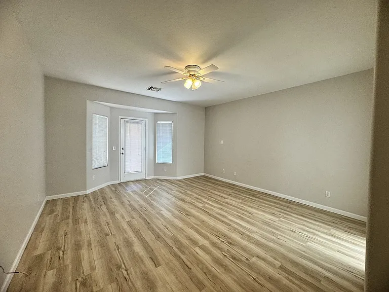 495 N Bluejay Dr — Photo 38