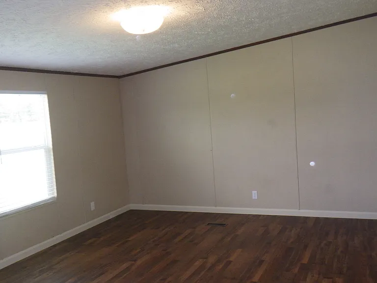 925 Bakers Chapel Rd — Photo 11