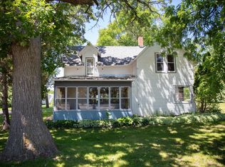 4004 Dakota St, Alexandria, MN 56308