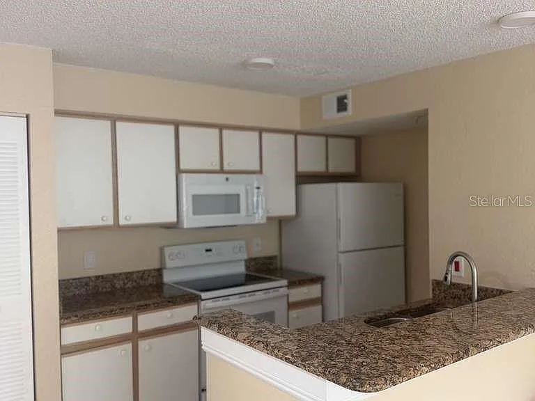 2208 Antigua Pl #926 — Photo 5