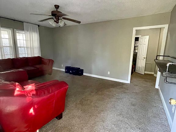 4th image of 1738 25th St E