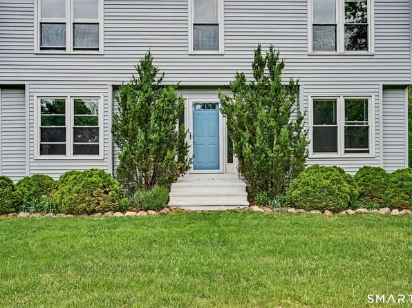 30 Bonnie Vu Lane, New Milford, CT 06776