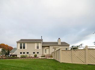 33 Woodland Way, Dayton, NJ