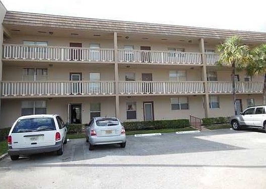3rd image of 6150 NW 62nd St APT 102