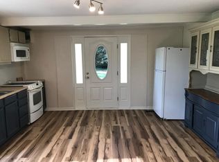 4201 Old Cherry Point Rd, New Bern, NC 28560