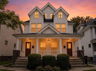 2282 Grandview Ave, Cleveland Heights, OH 44106