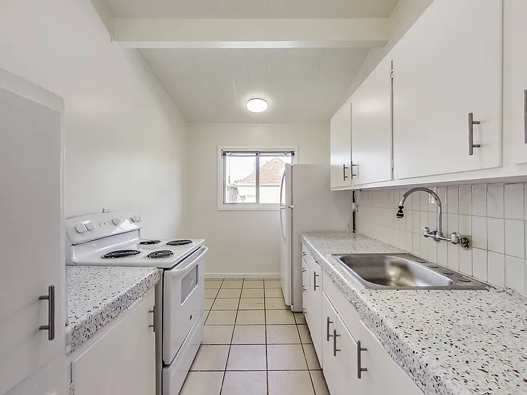 Village Haus — Photo 18