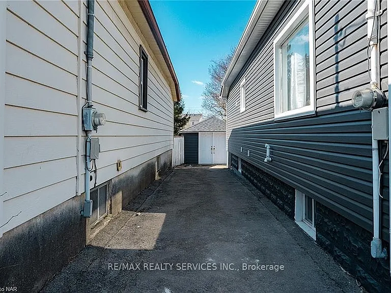 57 Margery Rd — Photo 12