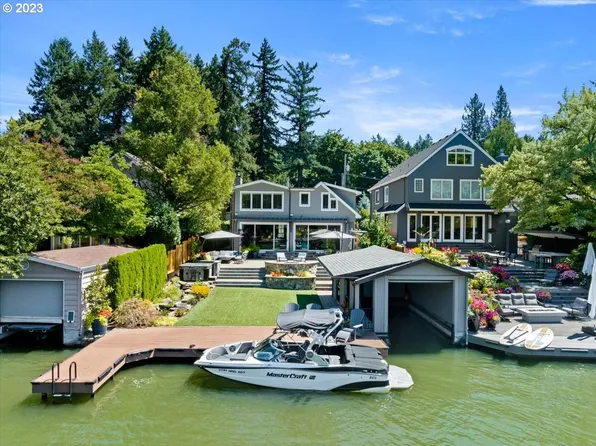 16772 Alder Cir, Lake Oswego, OR 97034