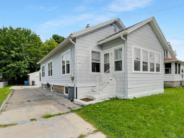 54 Mill St, Oshkosh, WI 54901