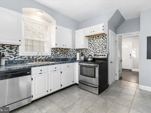 4009 E Northern Pkwy, Baltimore, MD 21206