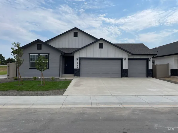 1580 SW Silverstone Ave, Mountain Home, ID 83647