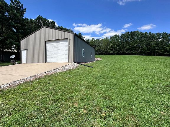 5th image of 822 Spring Shores Ln #1