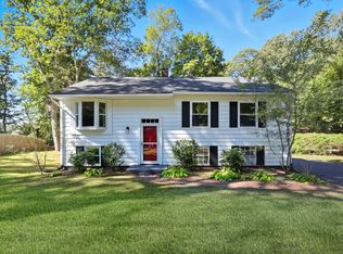 47 Brickyard Rd, Clinton, CT 06413
