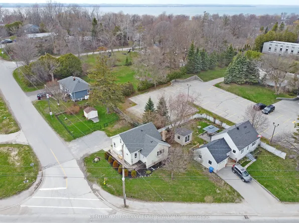 500 The Queensway S, Georgina, ON L4P 2E3