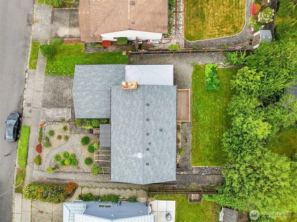 3214 SE 19th Court, Renton, WA 98058