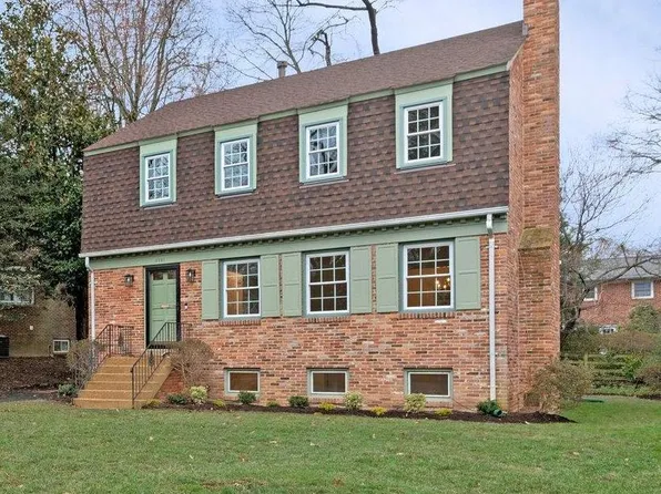 6831 Fairway Dr, McLean, VA 22101