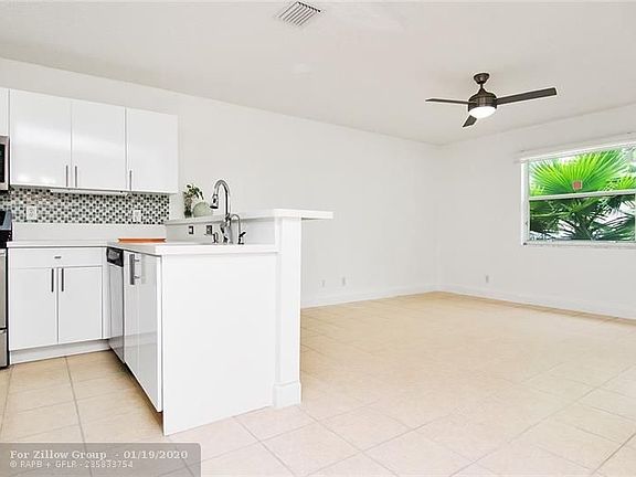 5th image of 9410 NW 55th St
