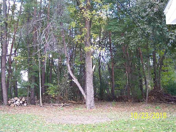 2nd image of 2120 Pioneer Dr