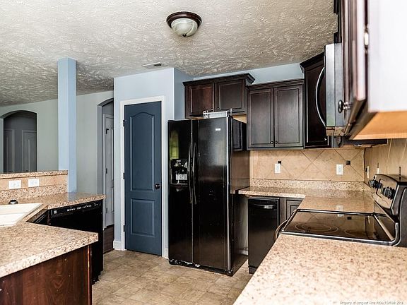 5th image of 448 Wood Valley Ln