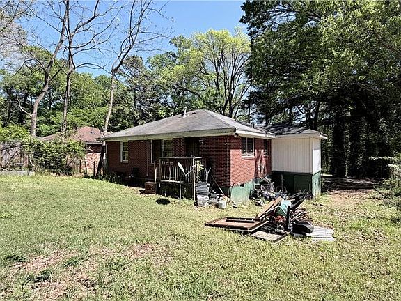 5th image of 431 Pomona Cir SW