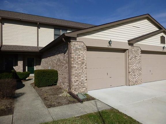 2nd image of 9268 Sea Pine Ln
