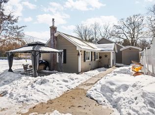 424 W 16th St #1, Traverse City, MI