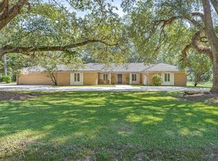 1700 S Elm St, Hammond, LA 70403